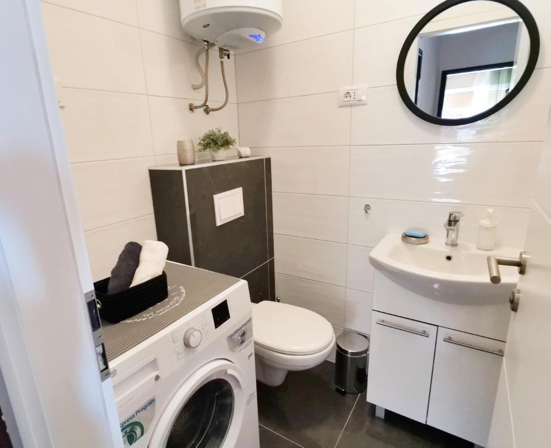 Apartment Marina Podstrana Eksteriør bilde